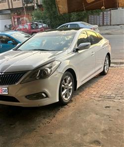 هيونداي أزيرا